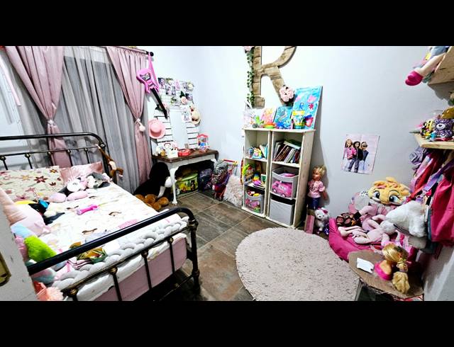 3 BEDROOM HOUSE FOR SALE IN CASHAN